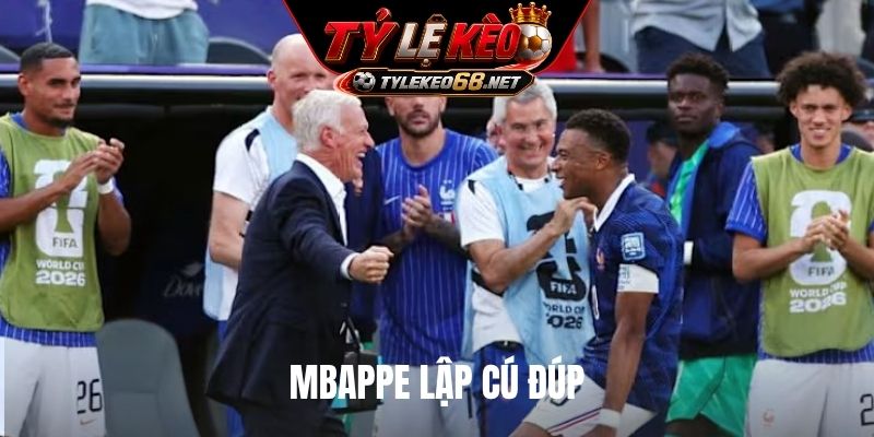 Mbappe lập cú đúp